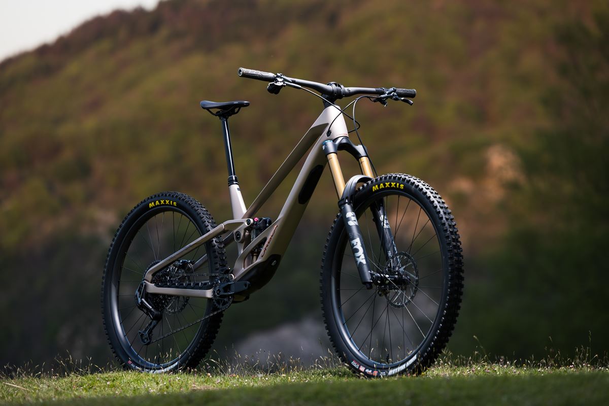 orbea rallon 2025 downhill enduro mtb